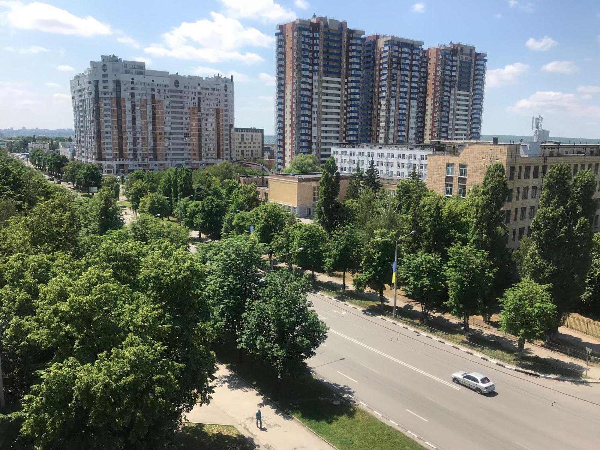 Modern Apartment With Panoramic View Near Metro 23August Jarkov Exterior foto